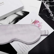 Silk Sleep Mask Light Blocking Luxury 100% Mulberry 19mm Silk Eye Mask Eye Cover Blindfold Ultra Soft Light & Comfy Anti A...