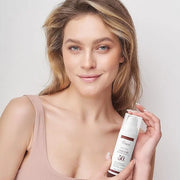 UV Clear Face Sunscreen, SPF 50 Oil Free Sunscreen with Zinc Oxide, Sensitive-Skin Tested and Lightweight, Silky Sunscreen...