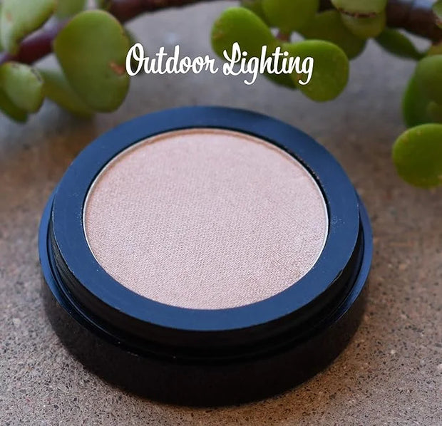 Champagne Frost Golden Glow Shimmering Shimmer Pressed Powder Single Vegan Eyeshadow; Talc, Paraben & Cruelty Free - Produ...