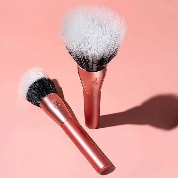 Real Techniques Extra Big Stippling Brush, Large Makeup Brush for Liquid & Cream Foundation, BB/CC Cream, Skin Tints, XL O...