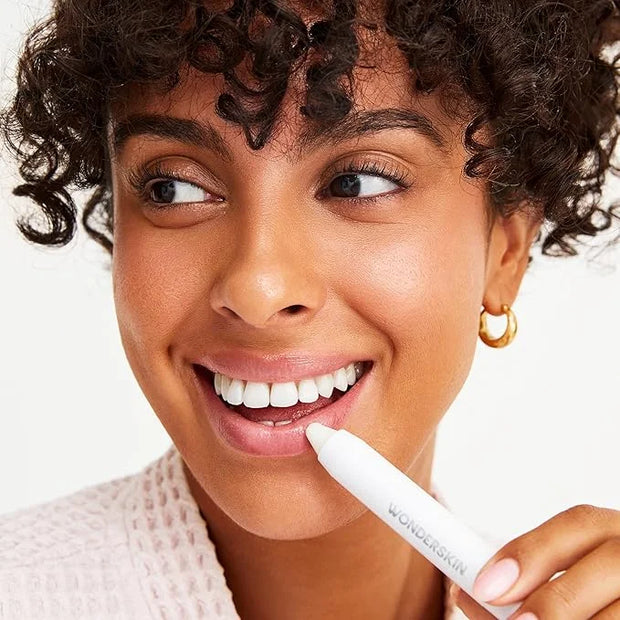 Wonderskin Top Gloss Clear Shine and Wonder Blading Lip Scrub Set - Product Image