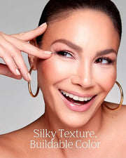 by Patricia De León | Sexy Shine Clear Gloss