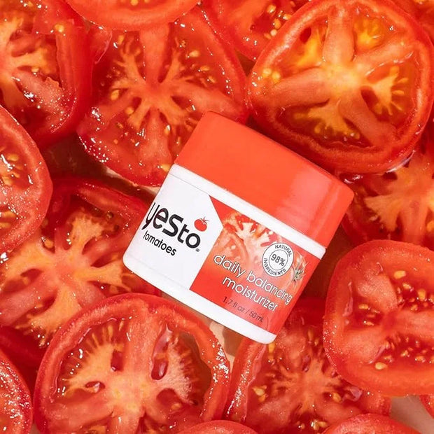 Yes To Tomatoes Daily Balancing Moisturizer, Blemish-Fighting & Enlightening Moisturizer, Natural Vegan & Cruelty Free, 1....
