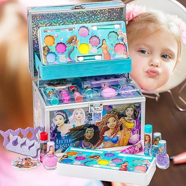 Little Mermaid Train Case Beauty Set,