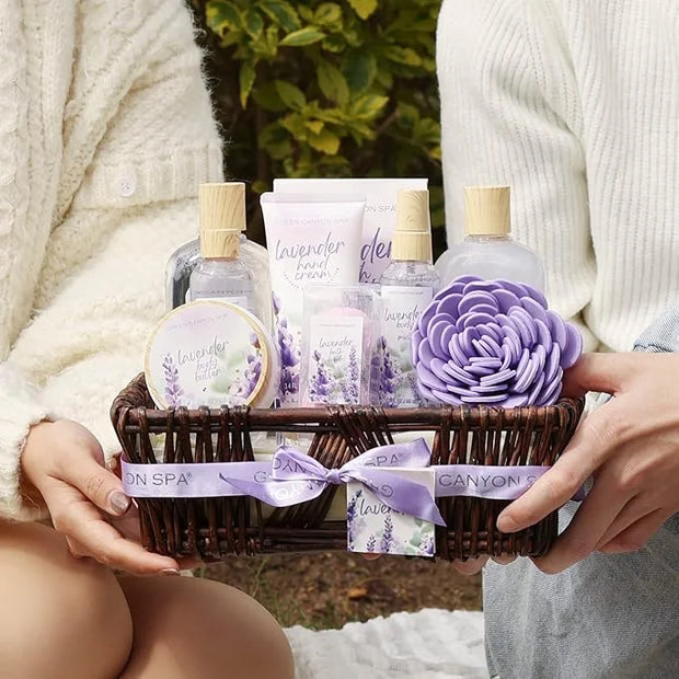 Spa Gift Baskets for Women, 10Pcs Lavender Spa Kit for Women, Bath Gift Set with Bubble Bath,Body Lotion Bath and Body Gif...