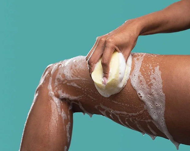 Spongeables Anti Cellulite Body Wash in a 20+ Wash Sponge, Citrus, 1 Count - Product Image