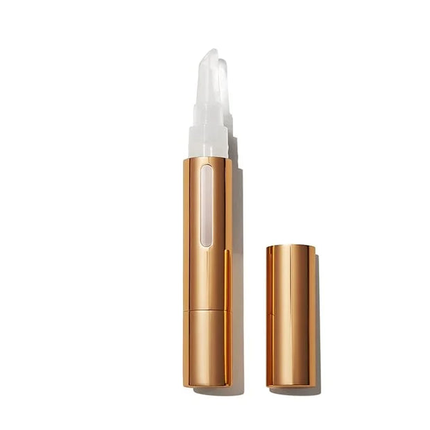by Patricia De León | Sexy Shine Clear Gloss