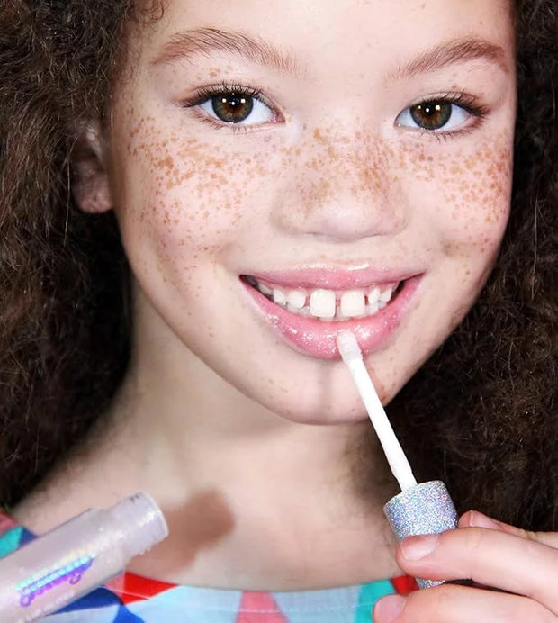 Petite 'n Pretty - Fully Feathered Volumizing Mascara & 10K Shine Lip Gloss (Diamond Heist) - Natural and Non-Toxic Face M...
