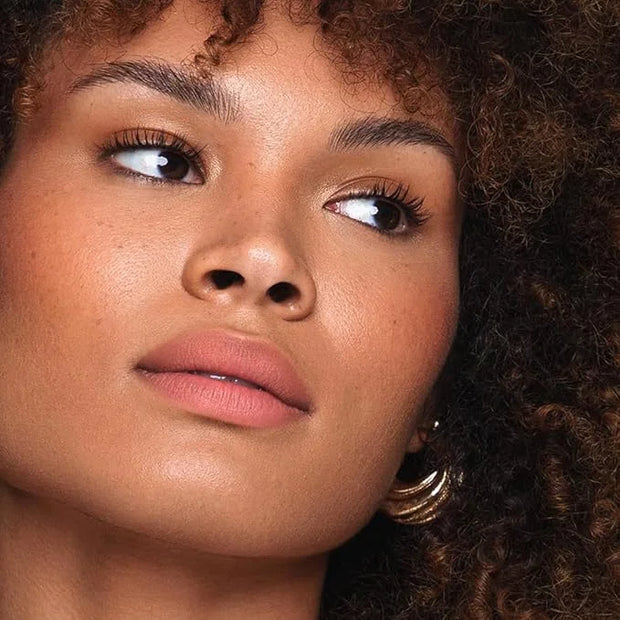 Jouer Balm Bouche Demi-Matte Lip-Égalité - Formula