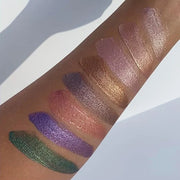 e.l.f. Liquid Metallic Eyeshadow, Quick-Drying, Long-Lasting, Gel-Based Formula For One-Swipe Pigmented Coverage, Vegan & ...