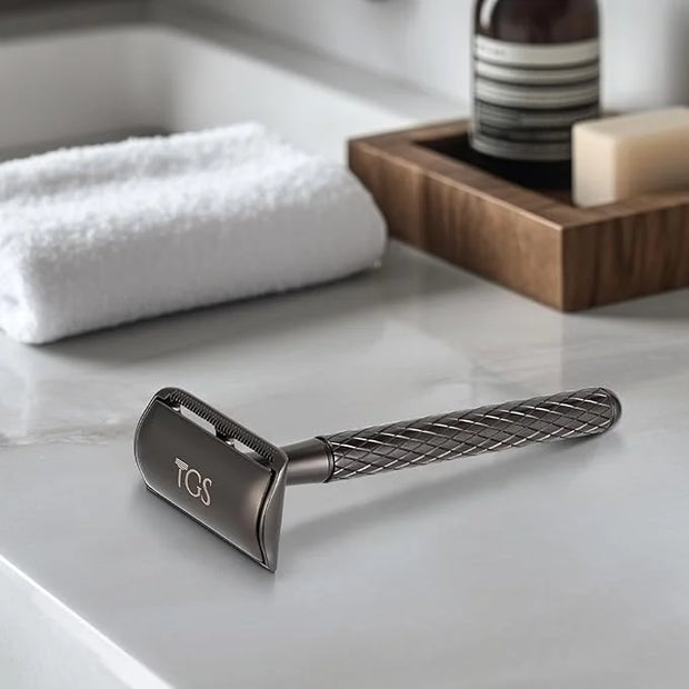 Single Blade Safety Razor for Men with Silicone Cover & 10 Blades Double Edge Safety Razor for Travel Metal Eco-Friendly R...