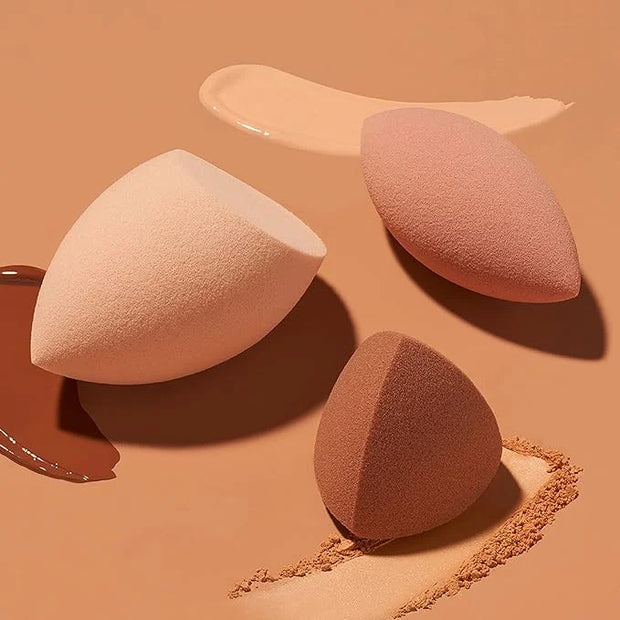 e.l.f. Total Sponge Set, Multi-use Makeup Sponge Set For Flawless Blending, Great For Powder Or Liquid Concealer & Foundat...