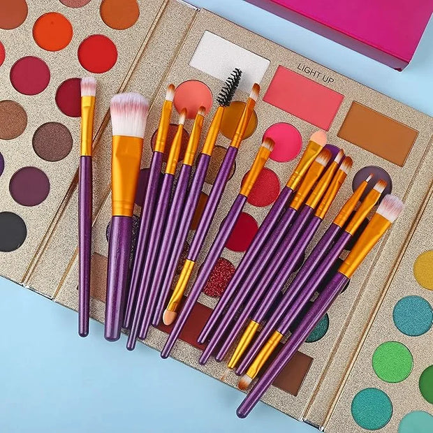 UCANBE Makeup Eyeshadow Palette + 15Pcs Brush Set, Pigmented