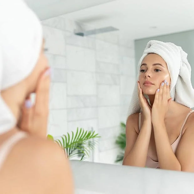 ARCONA Magic White Ice - Daily Oil Free Moisturizer - Hyaluronic Acid Moisturizer with Organic Aloe, Tea Tree, Vitamin C &...