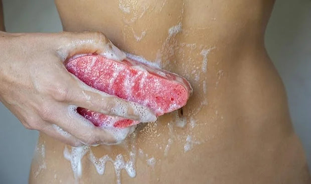 Spongeables Anti Cellulite Body Wash in a 20+ Wash Sponge, English Rose, 3 Count - Product Image