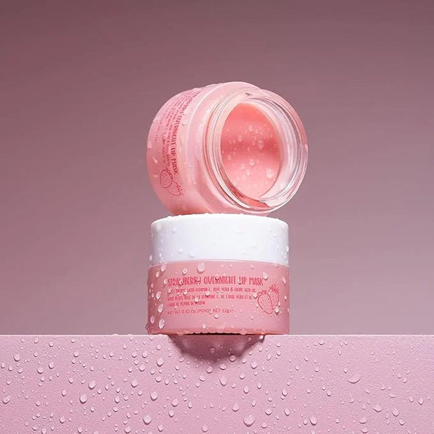W7 Sweet Dreams Overnight Strawberry Lip