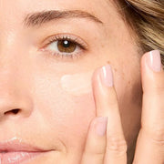 Honest Beauty Sensitive Skin Calm + Renew Eye Balm | Moisturizing + Firming | Hypoallergenic, Fragrance Free, Vegan | 0.5 ...