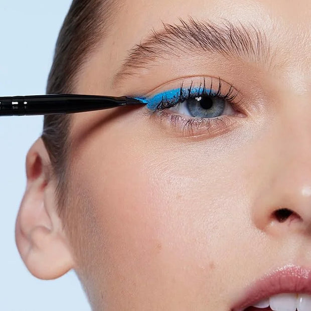 e.l.f. Wing It Liner Brush, Curved Eyeliner Brush For Creating a Precise Winged Look, Made With Synthetic Bristles, Vegan ...