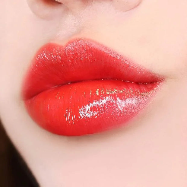 Paul & Joe Liquid Rouge Shine - Rich Pigment and High Shine Gloss to Create Plump, Sultry Looking Lips - Red Stilettos - 0...