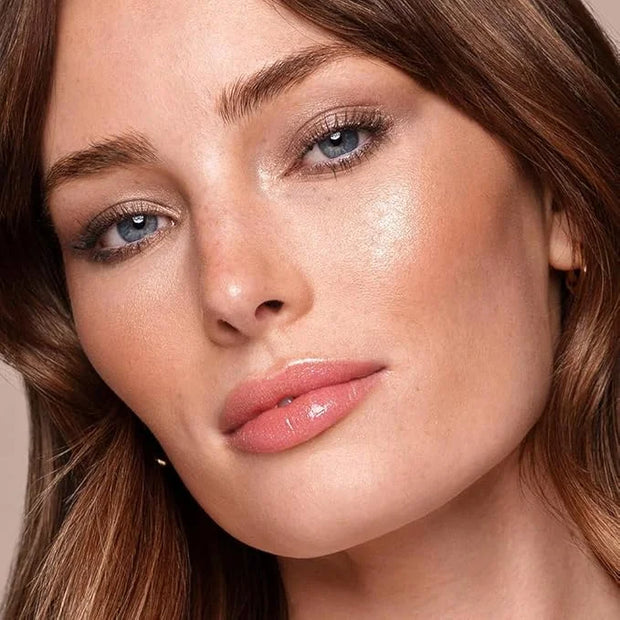 Jouer Long Wear Lip Topper - Lip Gloss - Moisturize & Nourish Lips - Non-Stick Shimmer - Skin Protecting Formula - Vanilla...
