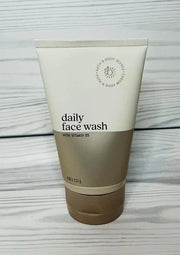 Bath and Body Works Face Essentials Gift Set Includes Daily Face Wash (4 oz), Daily Face Lotion (3.4 oz) and Clay Face Mas...