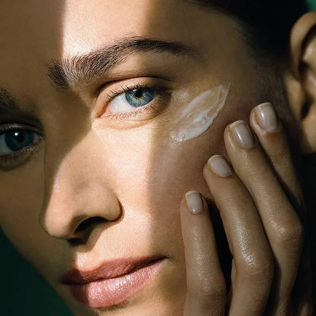 Bioeffect EGF Power Eye Cream with Barley Epidermal Growth Factor, Bakuchiol & Niacinamide, Anti-Aging Under-Eye Moisturiz...