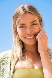 COOLA Organic Sunscreen and Lip Balm SPF 30 Sun Protection Kit, Dermatologist Tested and TSA Approved, Vegan and Gluten Fr...