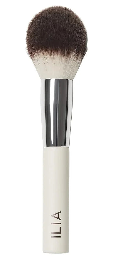 ILIA - Finishing Powder Brush | Non-Toxic, Vegan, Cruelty-Free, Blending With White Wood Handle + Soft, Synthetic Bristles...