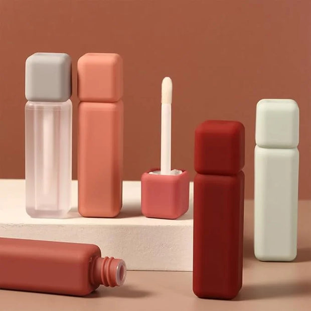 Leadigol 7-Piece Lip Gloss Set with Wand, Mini Cosmetic Containers, Cute Applicator, Lip Glaze Tube Holder, DIY Lipstick &...