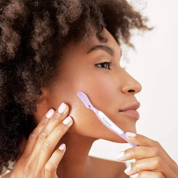 Eyebrow Shaping Razor - Product Image
